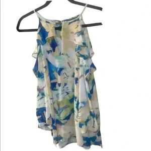 Cold shoulder blouse  ⬇️PRICE DROP⬇️.